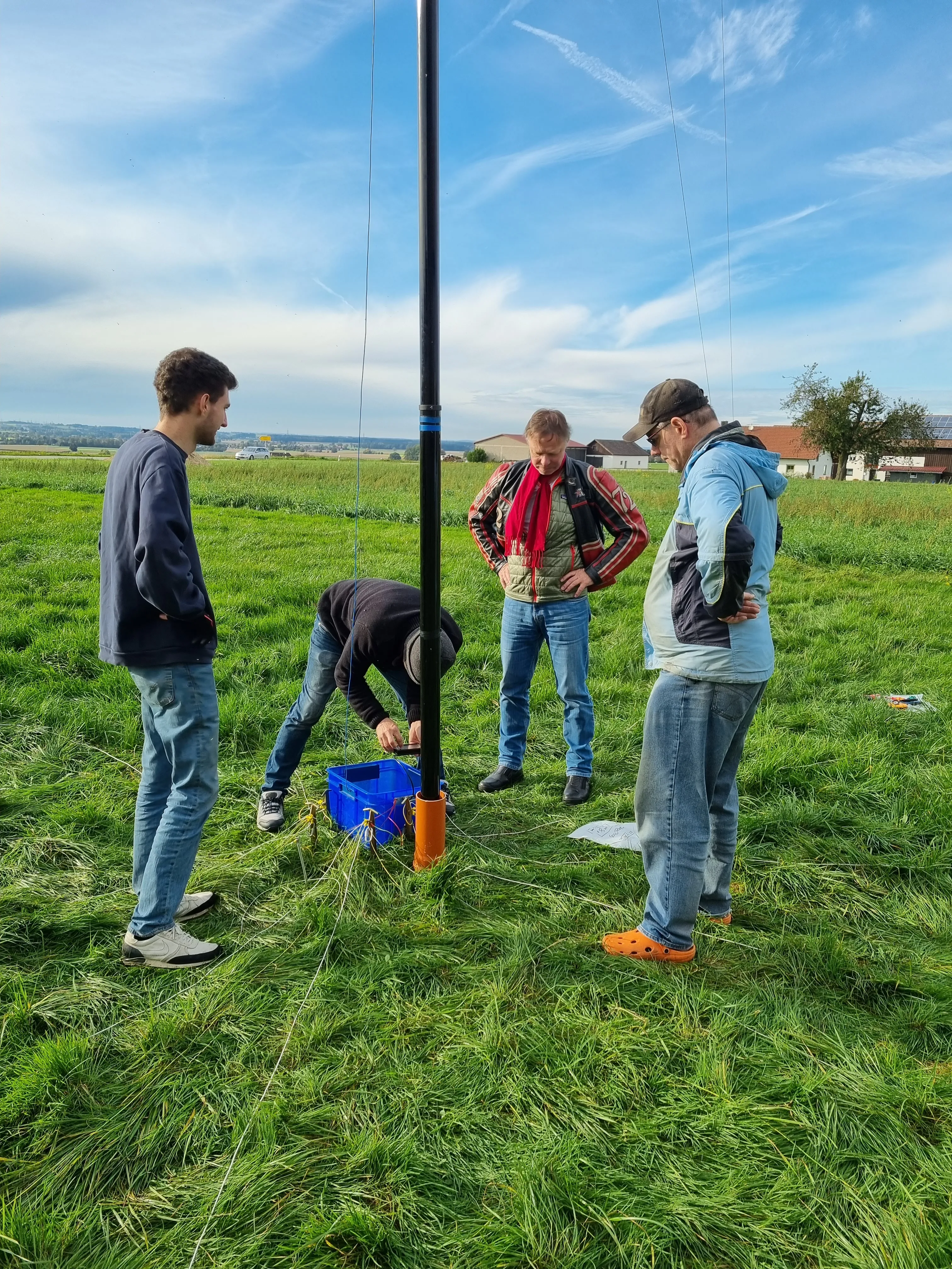 80m_antenna_preparation_1.jpg