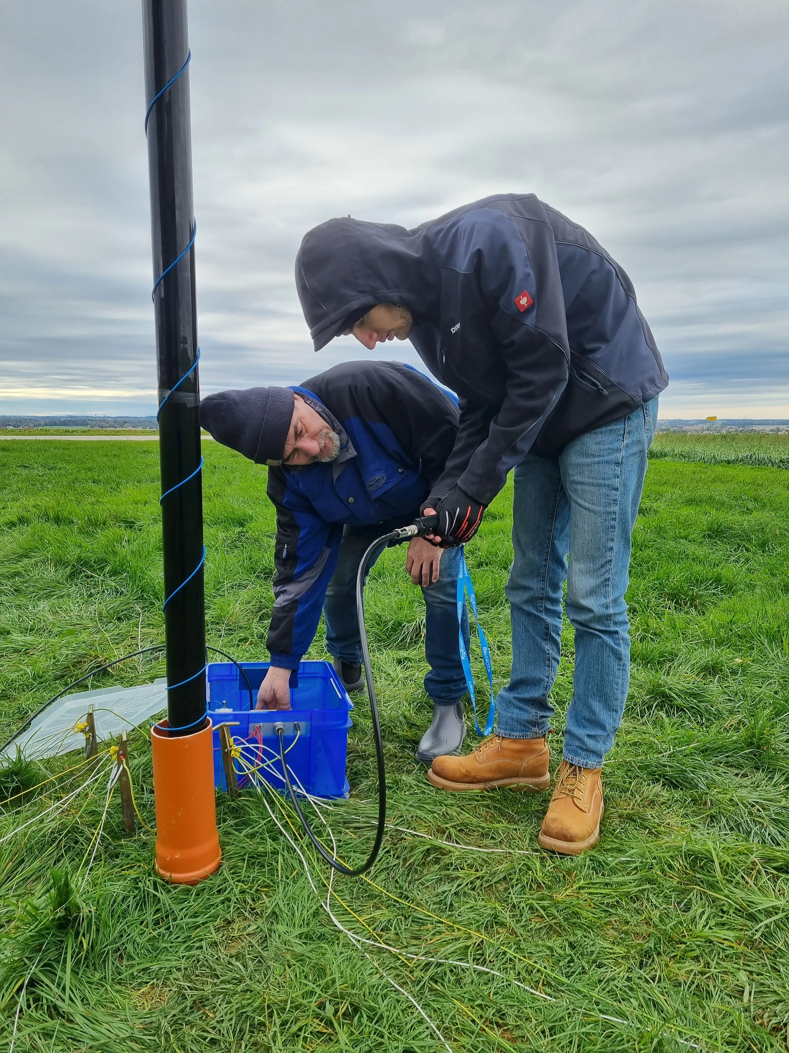 80m_antenna_preparation_2.jpg